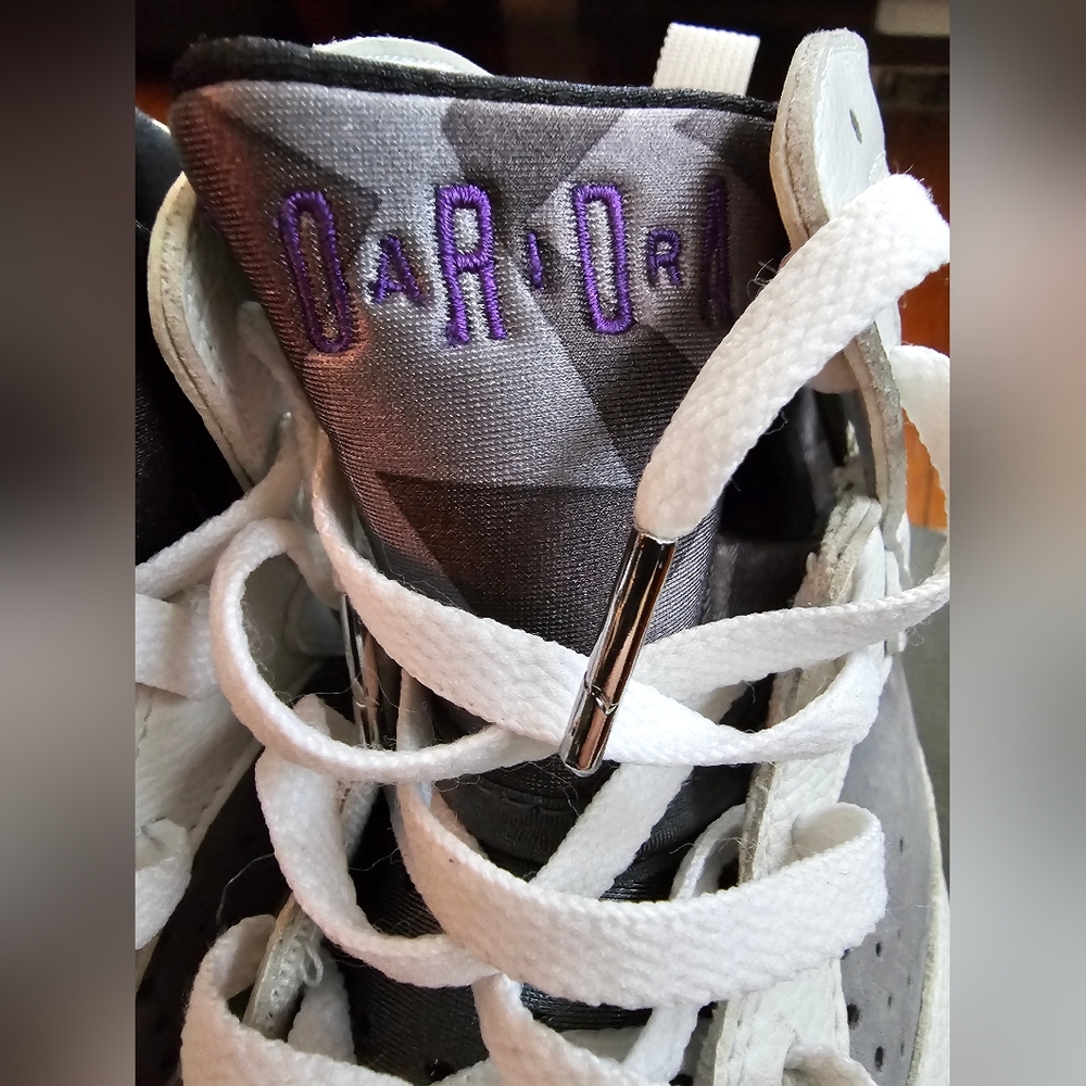 Jordan 7 - Picture 2 of 13